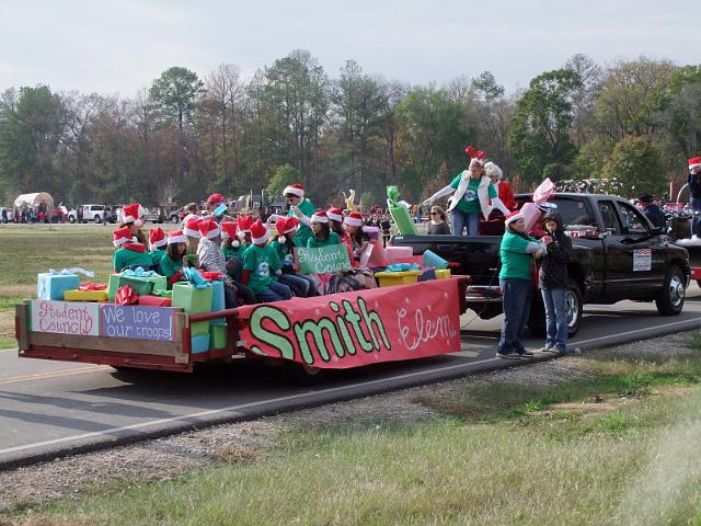 MCTRA-Christmas-Ride-12-10-2011-037.JPG