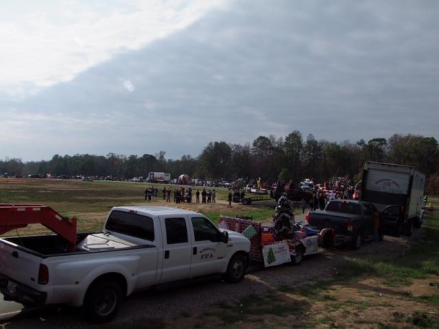 MCTRA-Christmas-Ride-12-10-2011-042.JPG