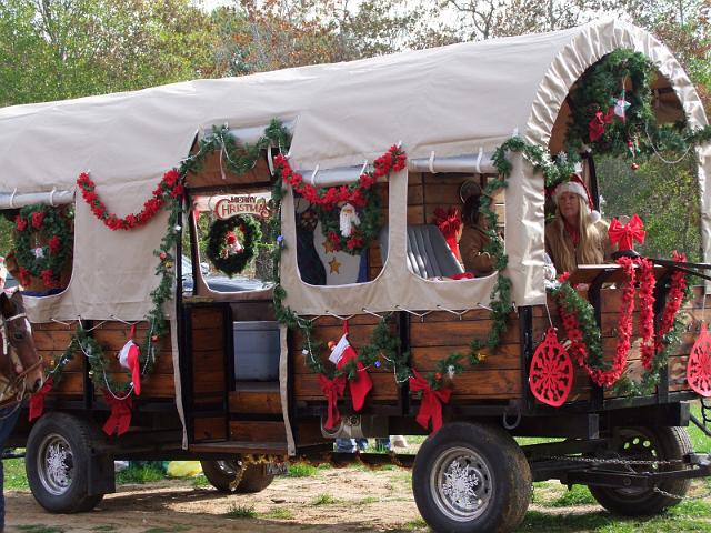MCTRA-Christmas-Ride-12-10-2011-046.JPG
